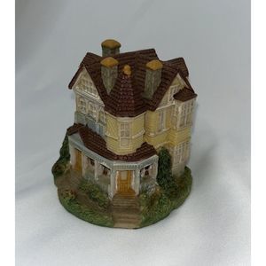 LIBERTY FALLS THE CLARK MANSION AH40 THE AMERICANA COLLECTION 1994